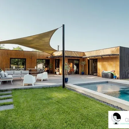 Sommieres, Magnifique Avec Piscine Climatisation Et Plancha Villevieille
